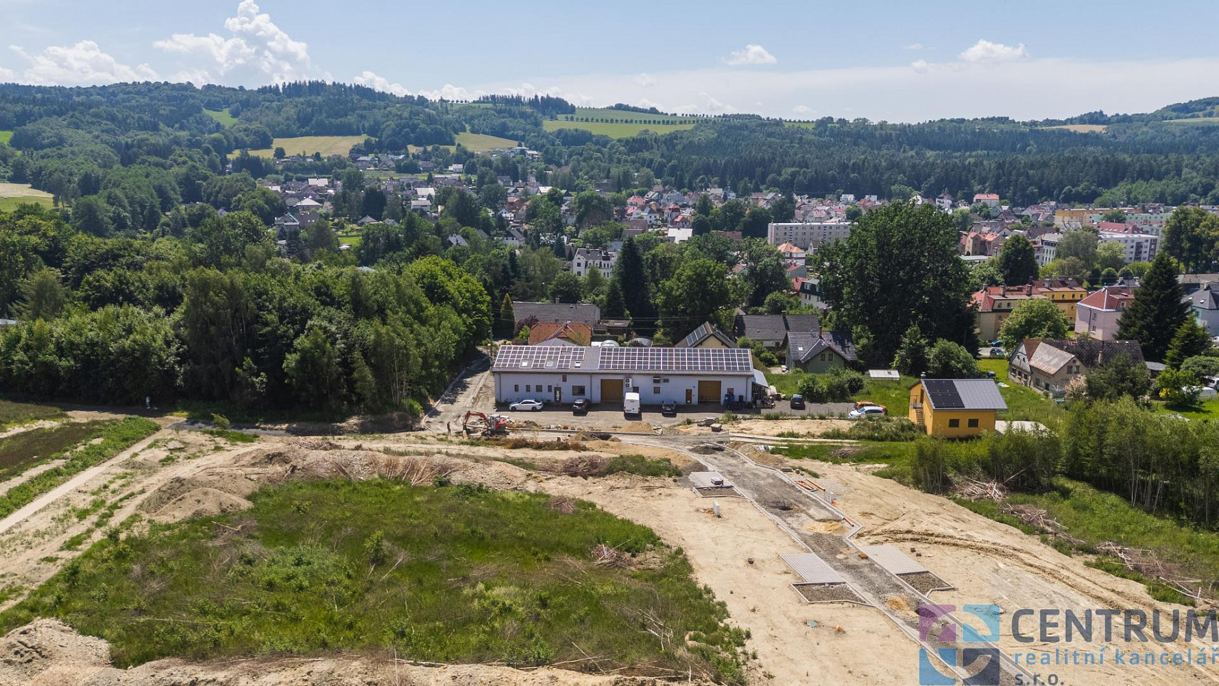 Prodej stavebního pozemku 1 023 m² – fotografie 2