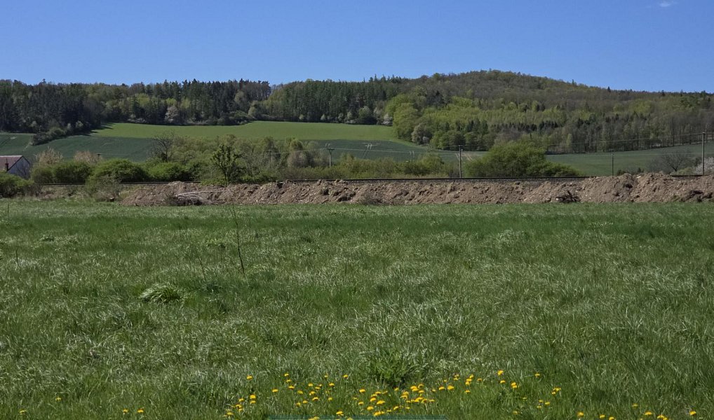 Prodej stavebního pozemku 700 m², Krnov – náhled fotky 4