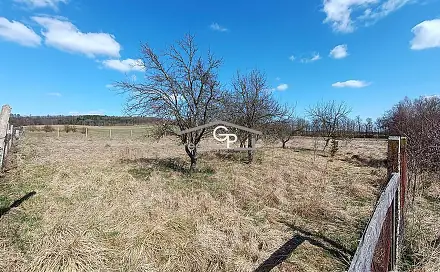 Prodej stavebního pozemku 1 106 m², Netolice - Petrův Dvůr, okres Prachatice