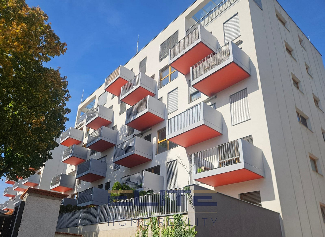 Pronájem bytu 1+kk 25 m²