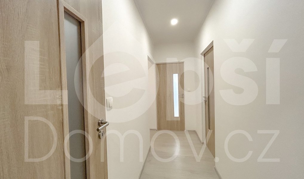 Prodej bytu 2+1 55 m², Žulová – náhled fotky 7