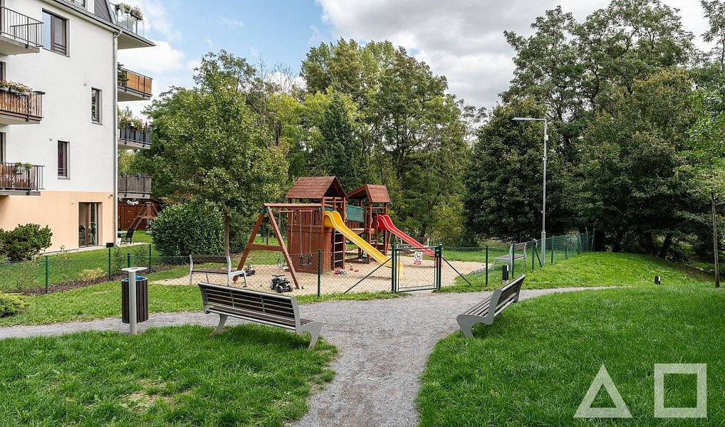 Prodej bytu 3+kk 94 m², Praha – náhled fotky 25