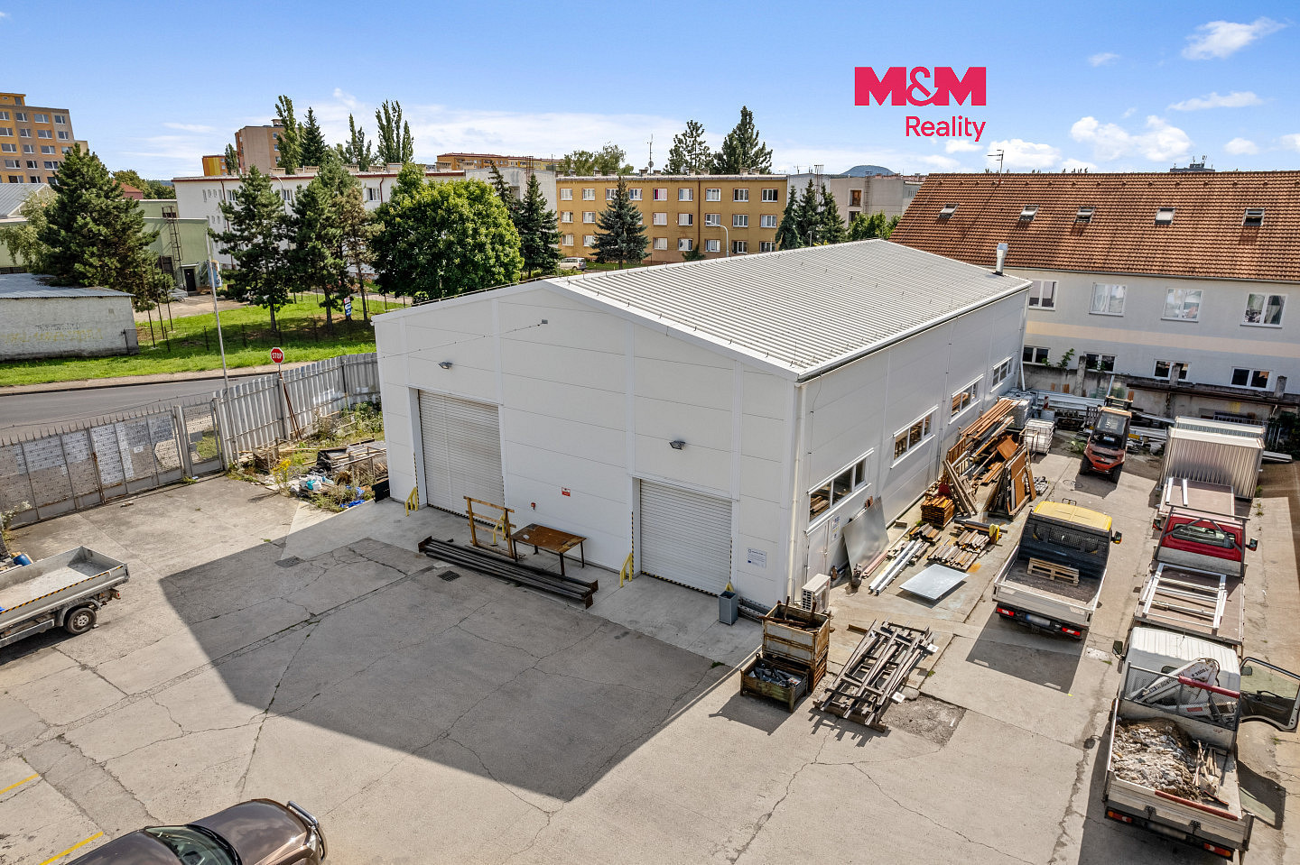 Prodej výrobních prostor 2 882 m²