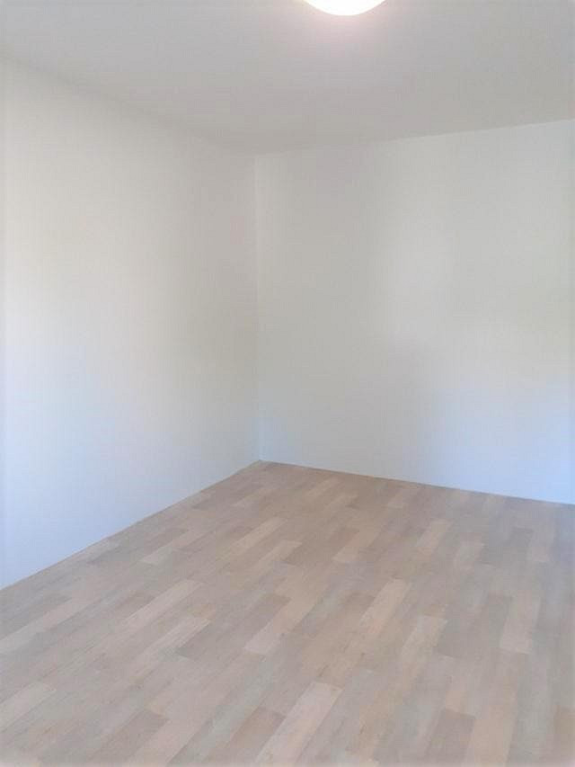 Pronájem bytu 1+1 36 m² — photo 4