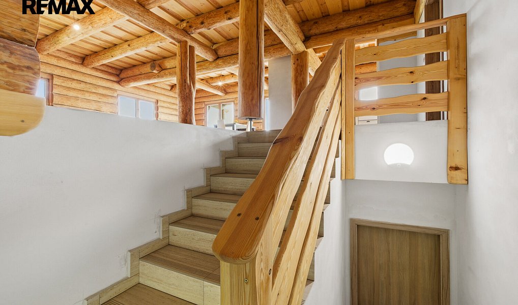 Prodej domu 440 m² s pozemkem 10 980 m², Vyskytná nad Jihlavou – náhled fotky 10
