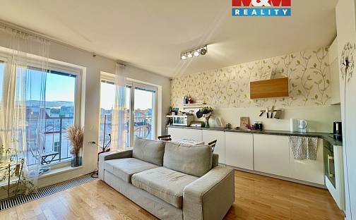 Pronájem bytu 2+kk 47 m², náměstí Dr. Václava Holého, Praha 8 - Libeň