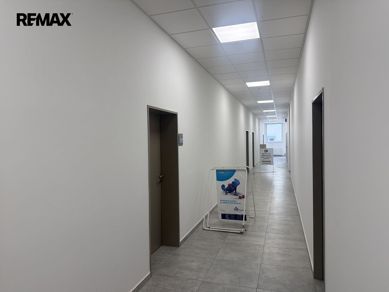 Pronájem kanceláře 26 m² – fotografie 5