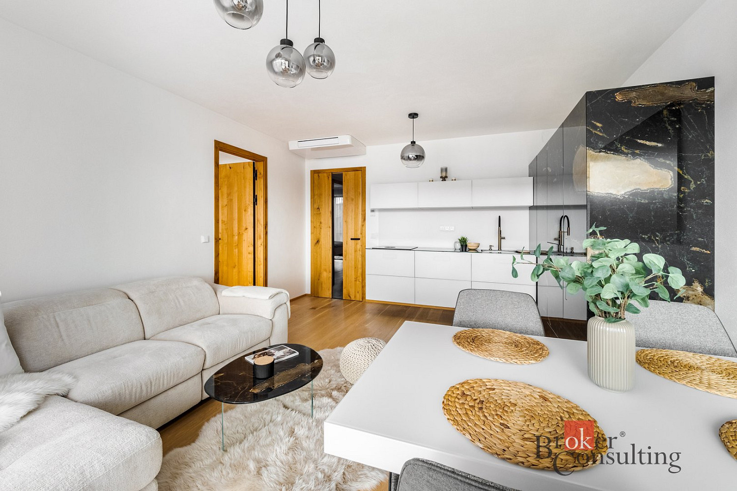 Prodej bytu 2+kk 66 m² – fotografie 5