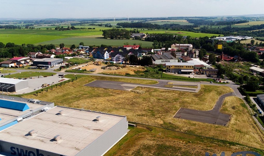Prodej komerčního pozemku 23 731 m², Polná – náhled fotky 9