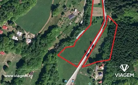 Prodej pole 4 861 m², Vsetín
