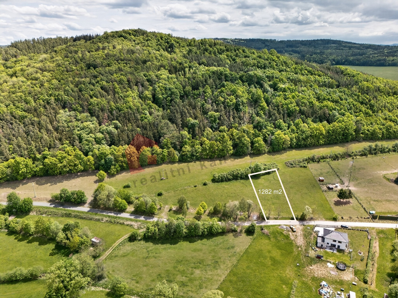 Prodej stavebního pozemku 1 132 m² – fotografie 5