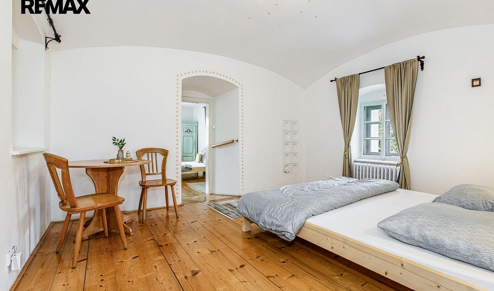 Prodej ubytovacího objektu 804 m², Předslavice – náhled fotky 18