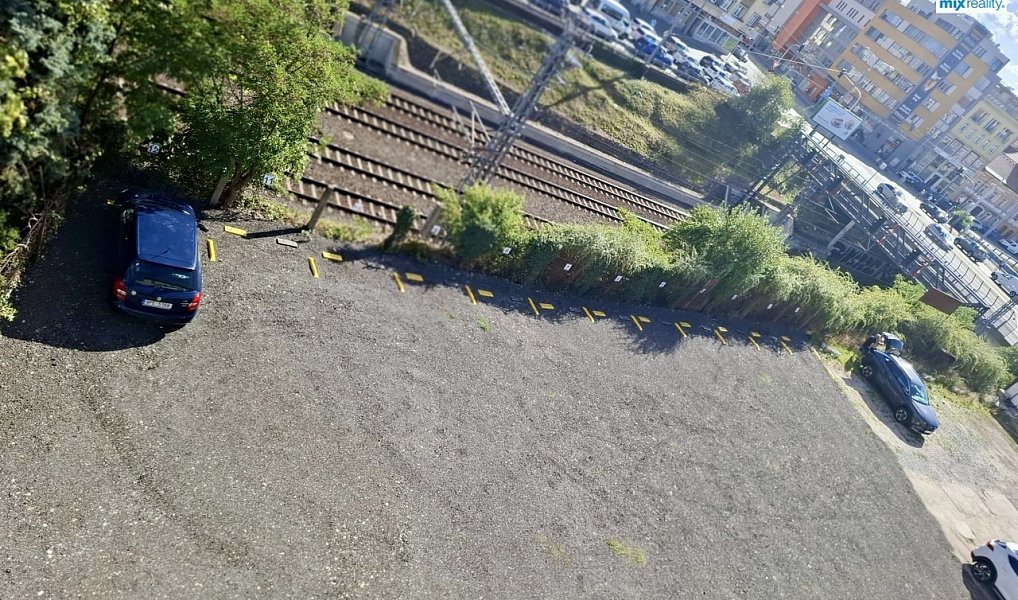 Pronájem parkovacího stání v širším centru města Plzně, Plzeň – náhled fotky 3