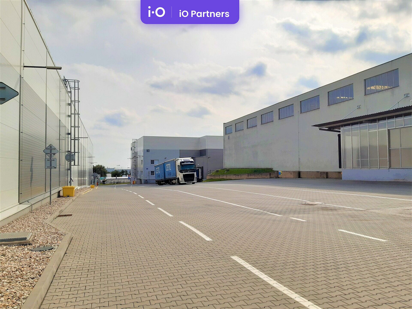 Pronájem skladovacích prostor 5 000 m² – fotografie 3