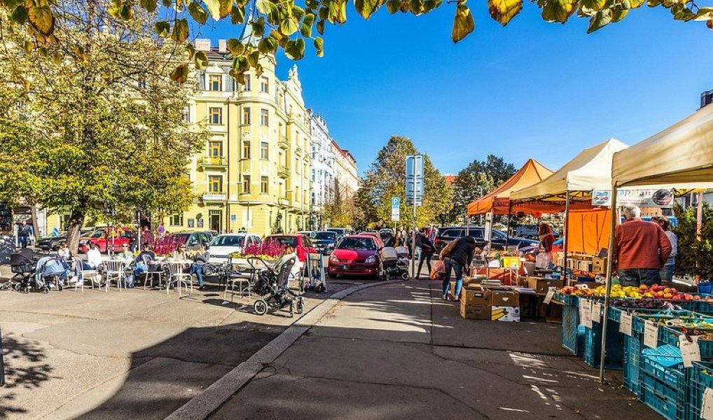 Pronájem bytu 2+kk 90 m², Praha – náhled fotky 14