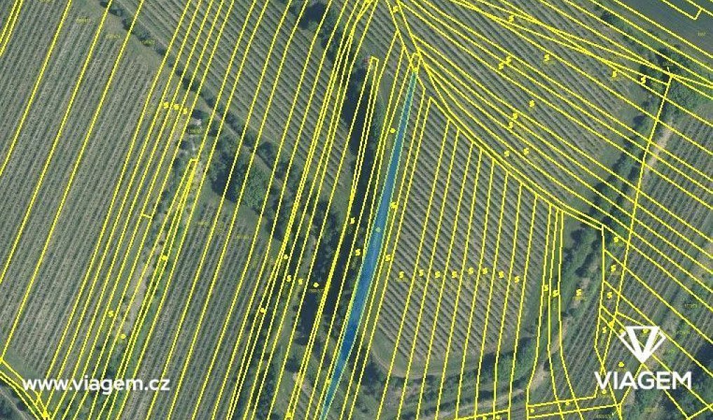 Prodej pole 11 m², Uherčice – náhled fotky 2