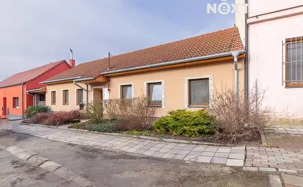Prodej domu 255 m² s pozemkem 1 620 m², Šumice, okres Brno-venkov