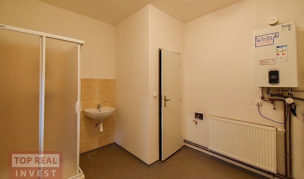 Pronájem skladovacích prostor 889 m², Troubky-Zdislavice – náhled fotky 14