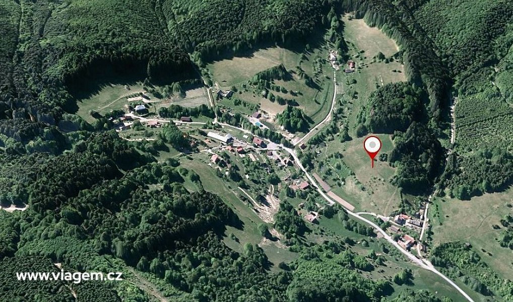 Prodej zahrady 1 746 m², Huslenky – náhled fotky 2