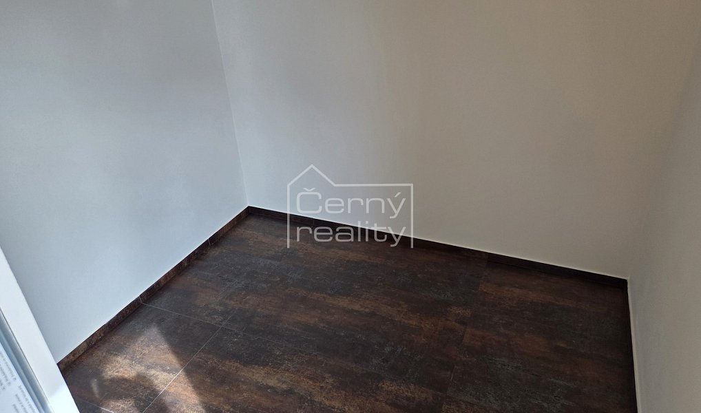 Prodej domu 55 m² s pozemkem 239 m², Pardubice – náhled fotky 12