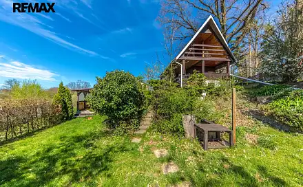 Prodej chaty/chalupy 36 m² s pozemkem 582 m², Neveklov - Mlékovice, okres Benešov