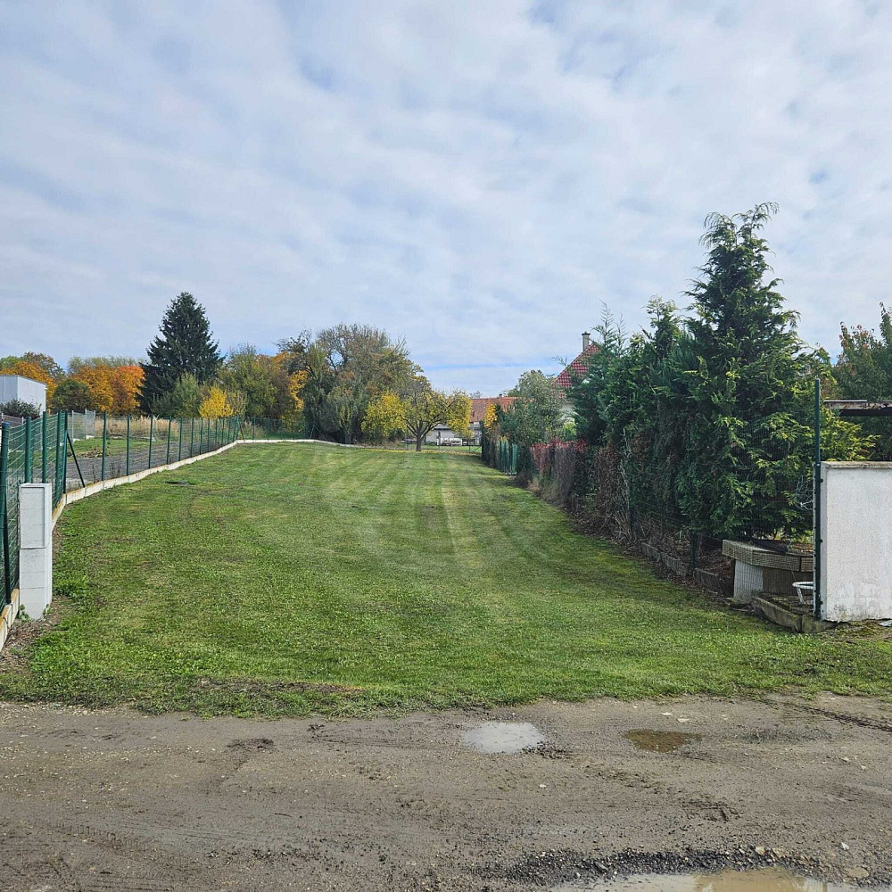 Prodej stavebního pozemku 814 m² – fotografie 4