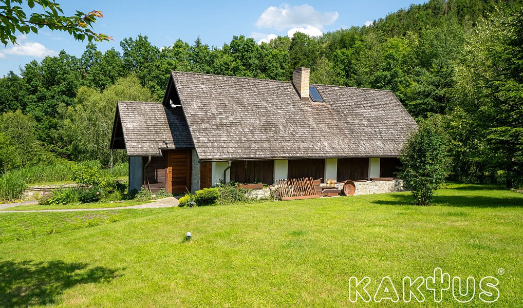 Prodej domu 462 m² s pozemkem 30 521 m², Bordovice – náhled fotky 29