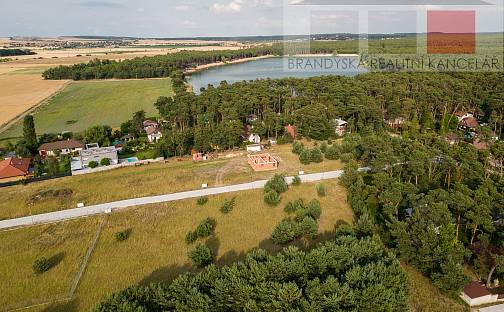 Prodej stavebního pozemku 1 367 m², U Jezera, Lhota, okres Praha-východ