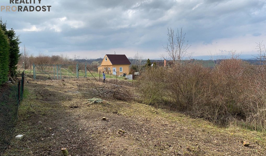 Prodej pozemku 585 m², Chbany – náhled fotky 4