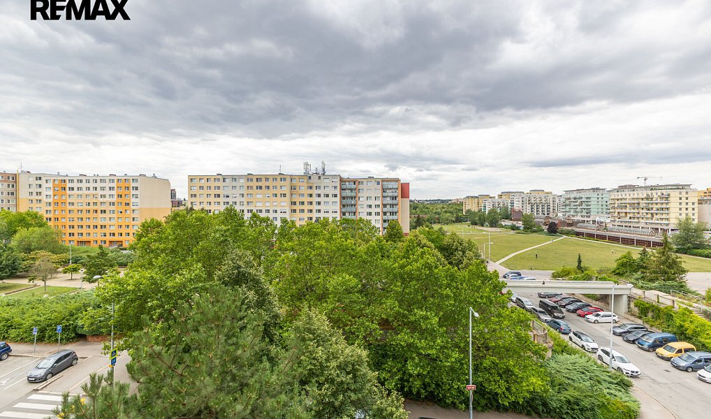 Prodej bytu 2+kk 33 m², Praha – náhled fotky 13