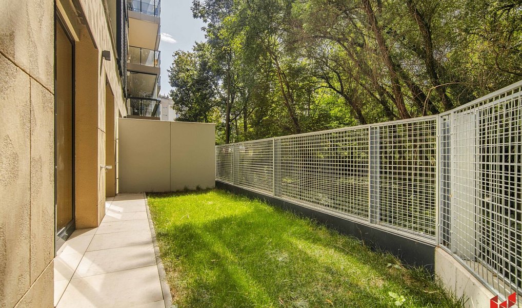 Prodej bytu 2+kk 55 m², Praha – náhled fotky 8