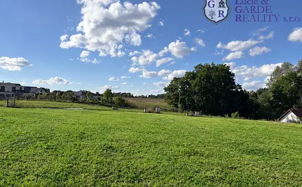 Prodej stavebního pozemku 883 m², Sezimovo Ústí, okres Tábor