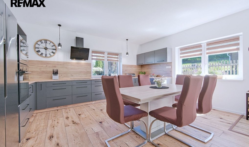 Prodej domu 107 m² s pozemkem 1 774 m², Stružná – náhled fotky 10