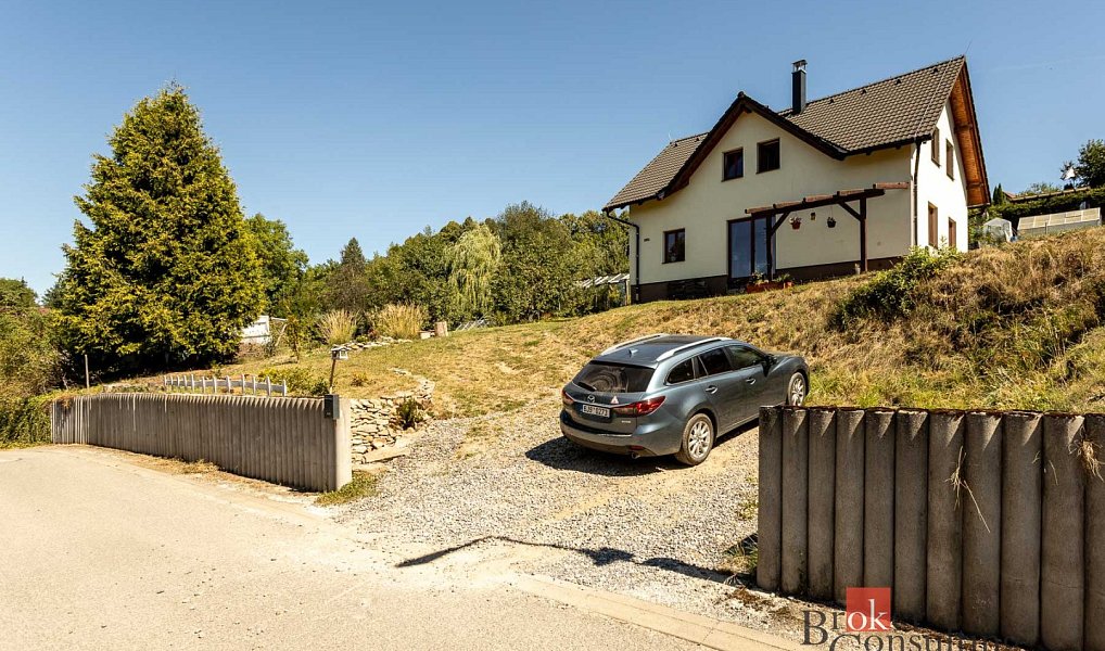 Prodej domu 200 m² s pozemkem 926 m², Nové Město na Moravě – náhled fotky 30