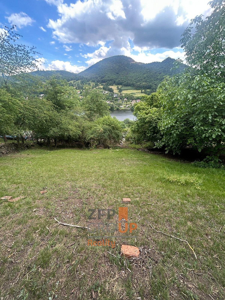 Prodej stavebního pozemku 5 994 m²