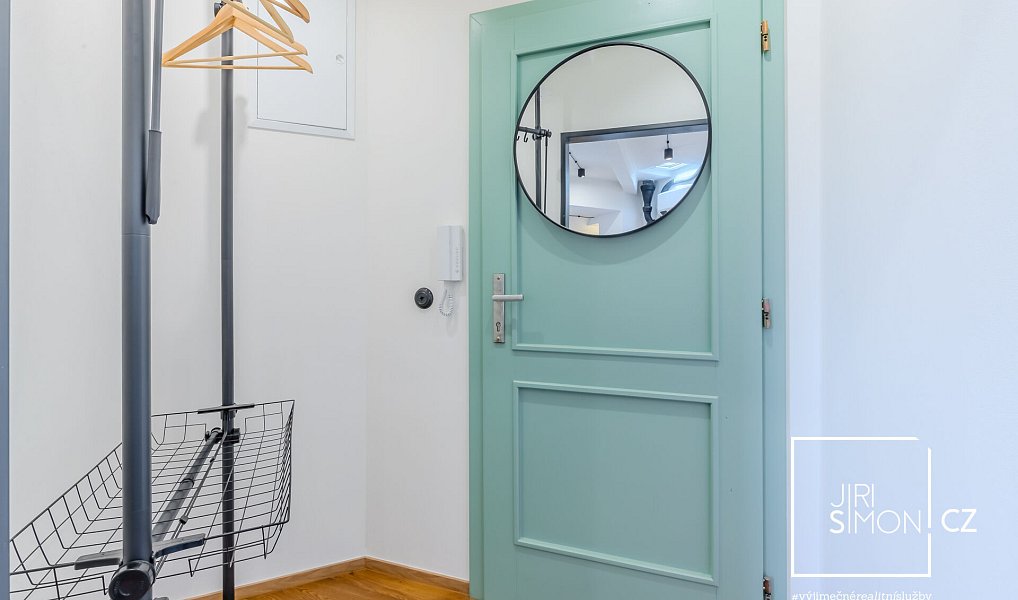 Prodej bytu 1+kk 40 m², Praha – náhled fotky 14