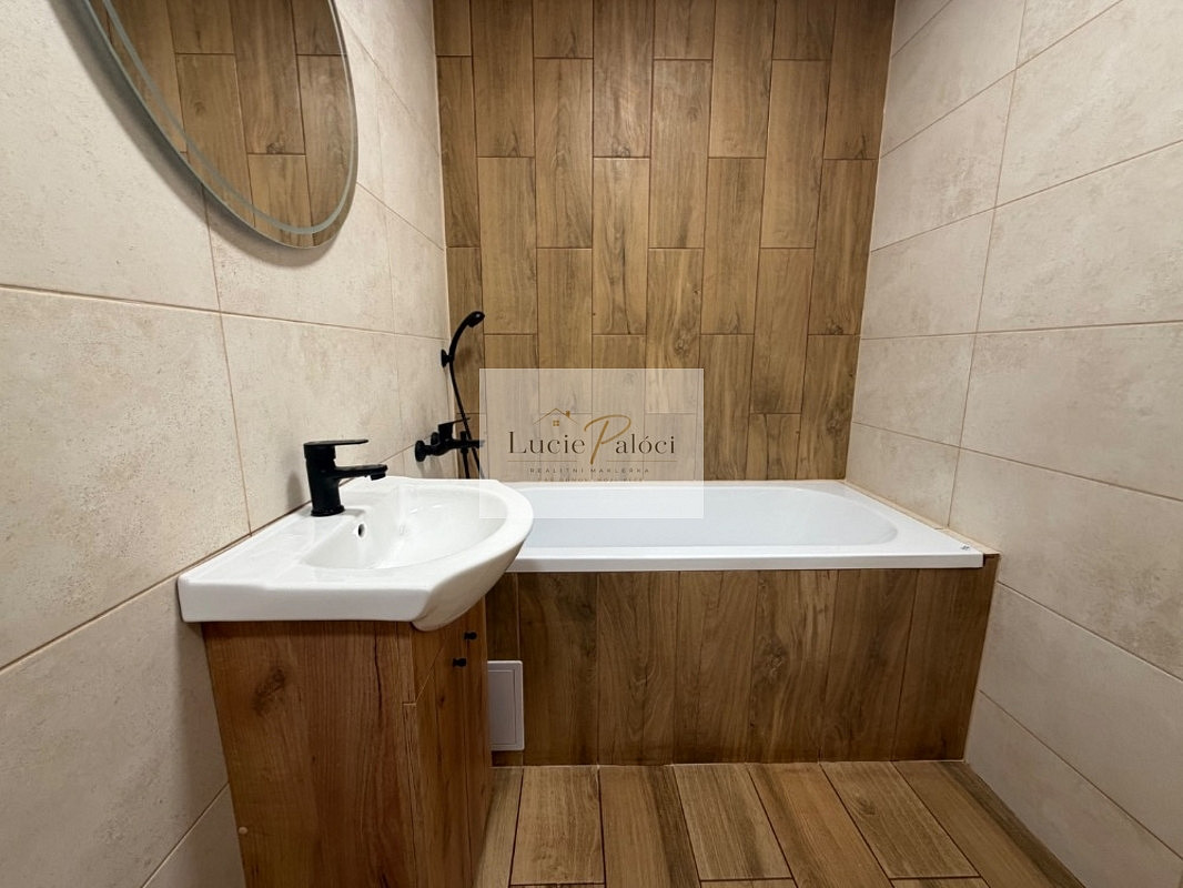 Prodej bytu 2+1 56 m² — photo 3