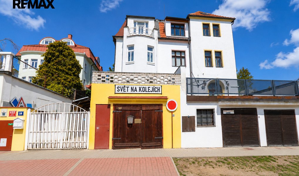 Prodej domu 160 m² s pozemkem 429 m², Praha – náhled fotky 5
