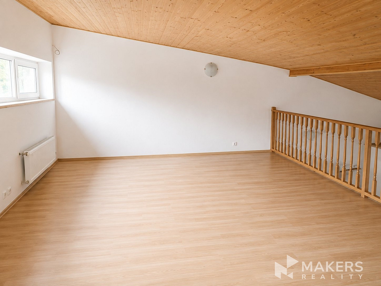 Pronájem bytu atypického 160 m² – fotografie 5