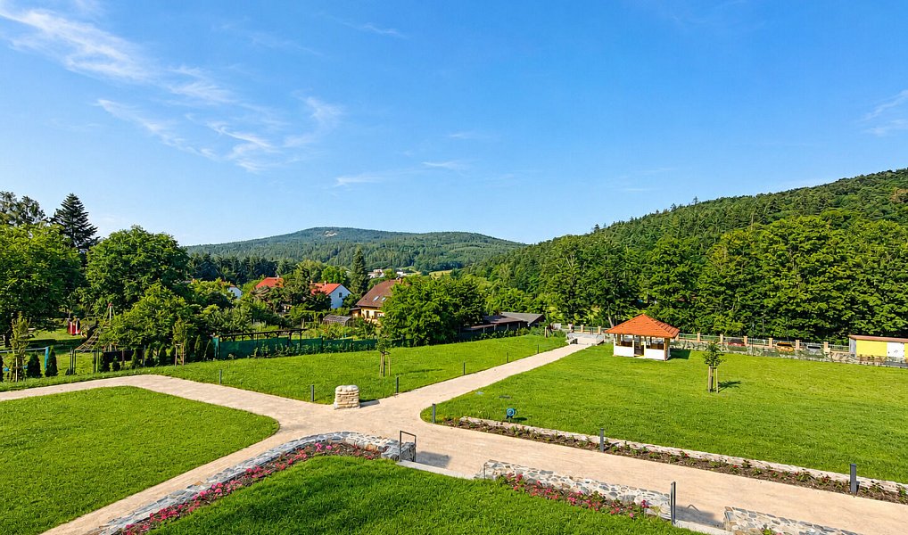 Pronájem bytu 1+kk 38 m², Jince – náhled fotky 6