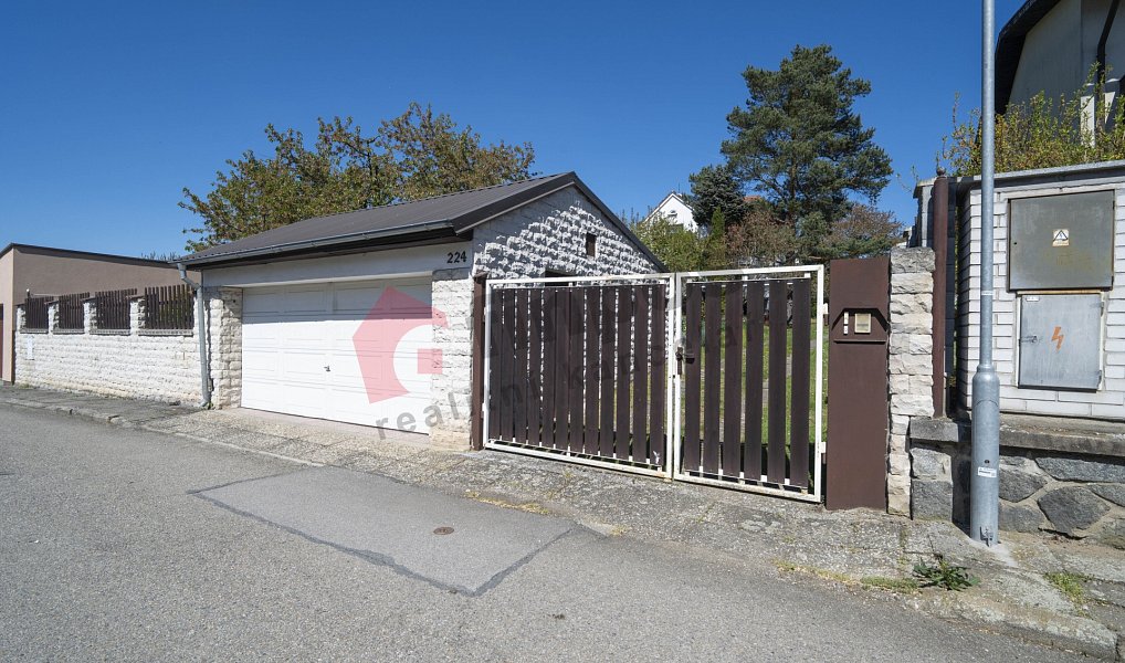 Prodej domu 300 m² s pozemkem 813 m², Týnec nad Sázavou – náhled fotky 30