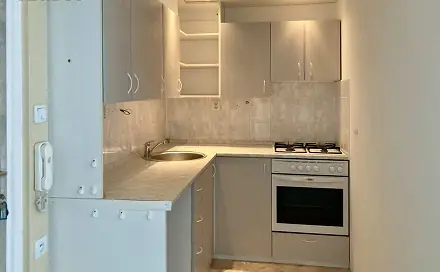 Pronájem bytu 2+1 36 m², Dřínovská, Chomutov