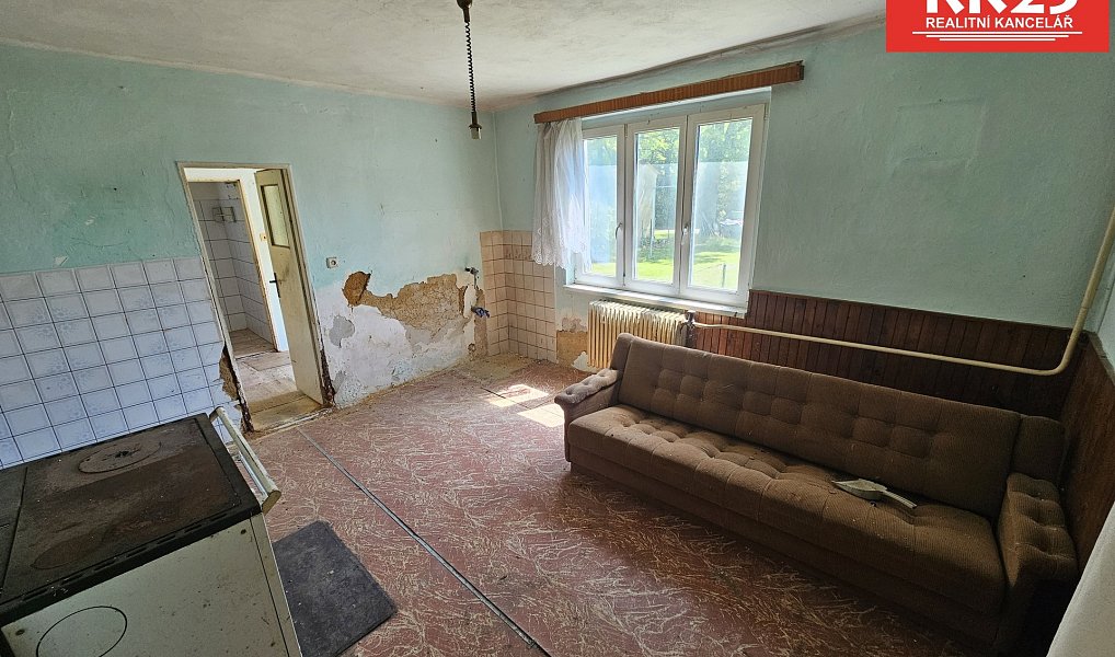 Prodej domu 100 m² s pozemkem 795 m², Chodová Planá – náhled fotky 8
