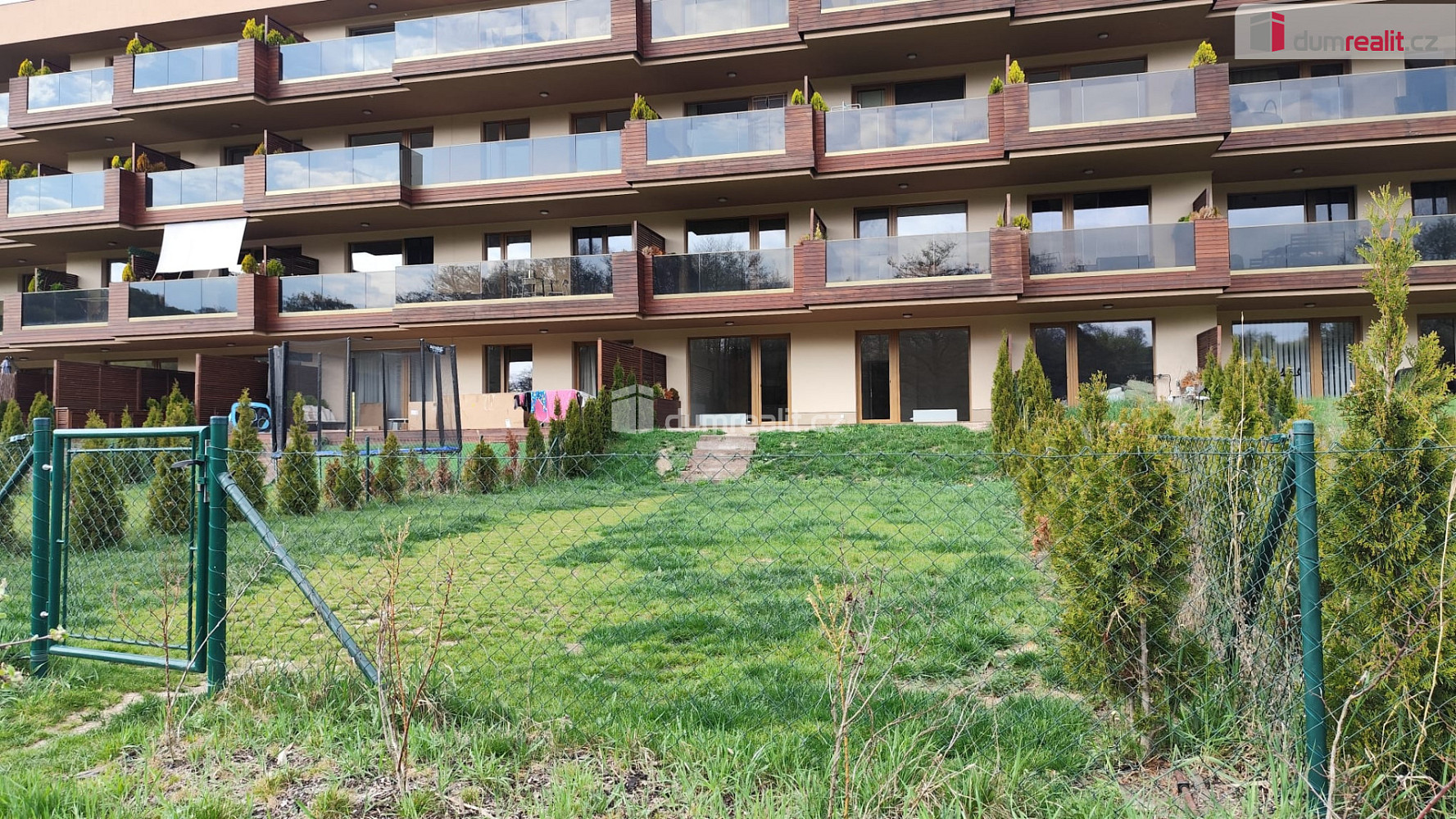 Prodej bytu 2+kk 66 m² – pohled 3
