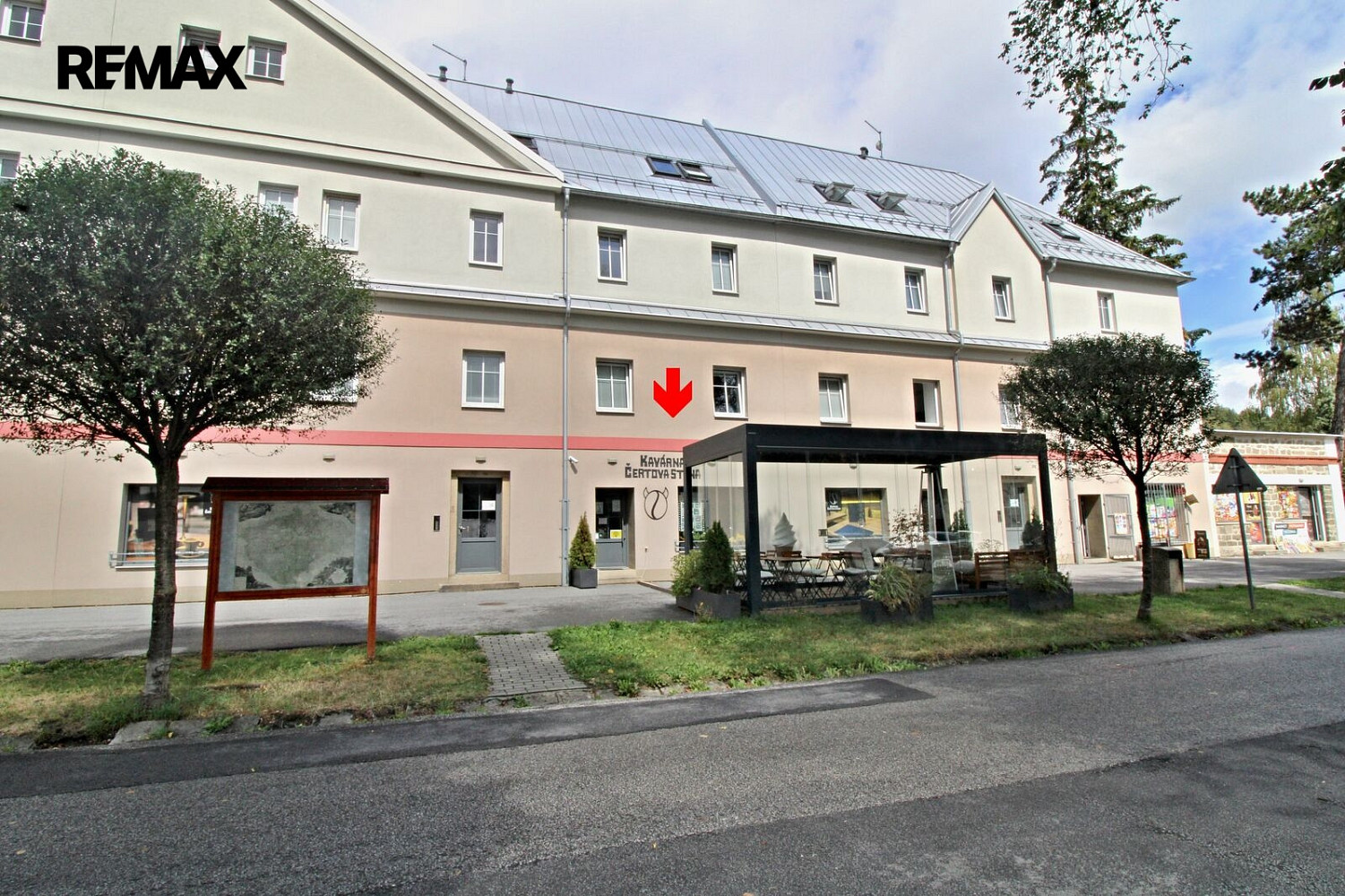 Pronájem obchodních prostor 50 m²