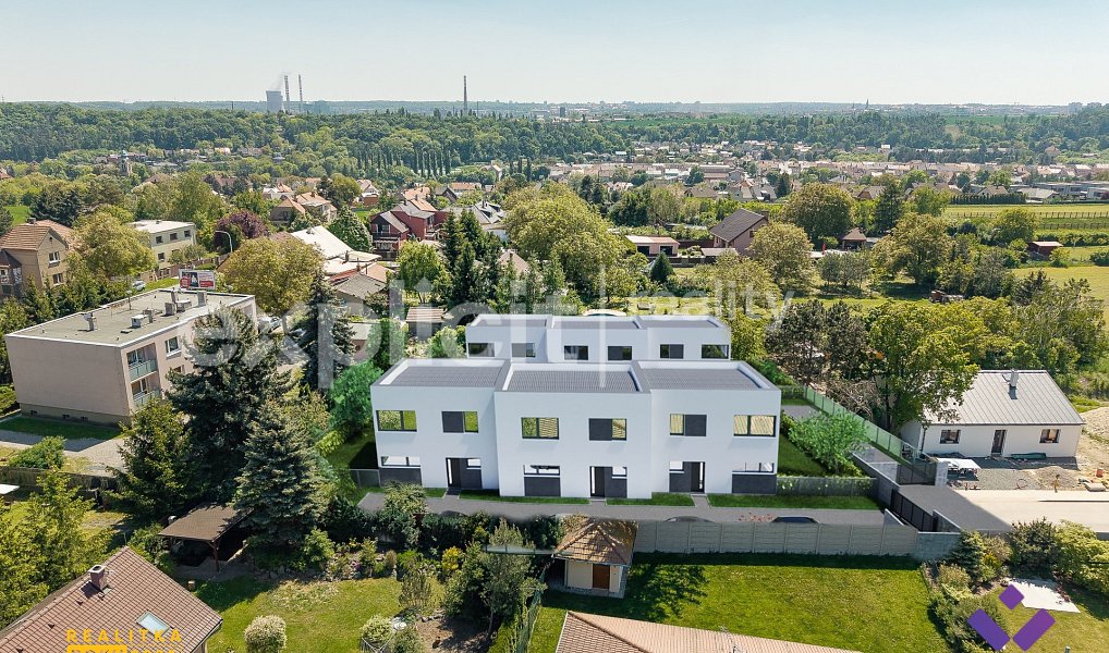 Prodej bytu 4+kk 99 m², Kladno – náhled fotky 30