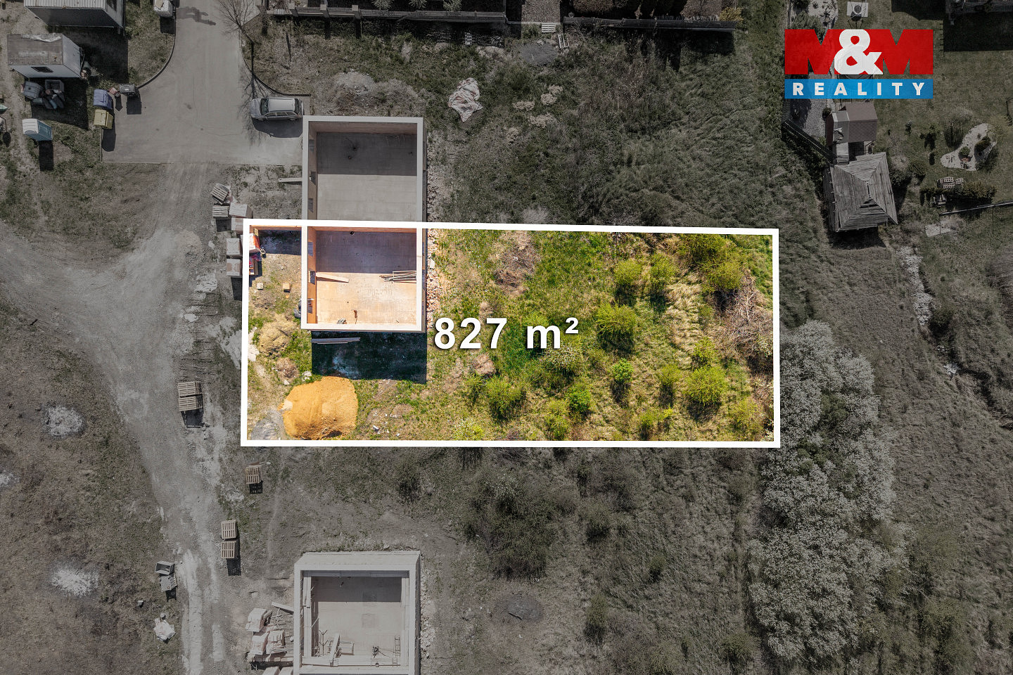 Prodej stavebního pozemku 827 m² – fotografie 3