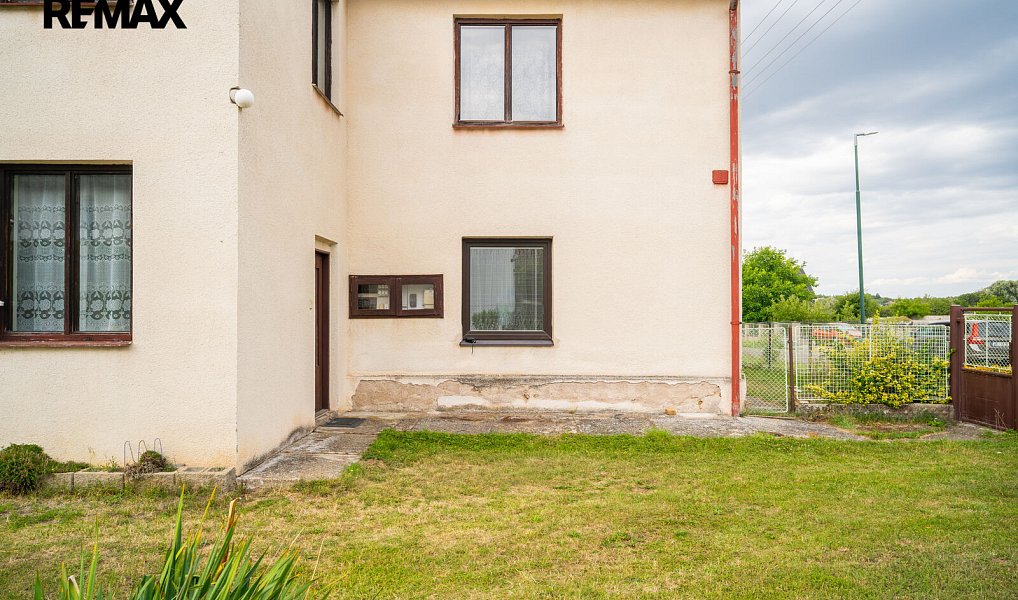 Prodej domu 120 m² s pozemkem 870 m², Brloh – náhled fotky 37