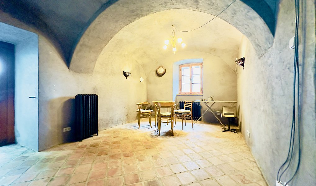 Prodej domu 324 m², Blatná – náhled fotky 3