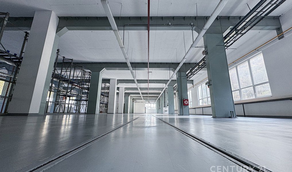 Pronájem výrobních prostor 1 920 m², Adamov – náhled fotky 5